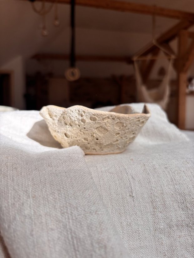 Ručne robená porcelánová miska "Mesačná krajina"