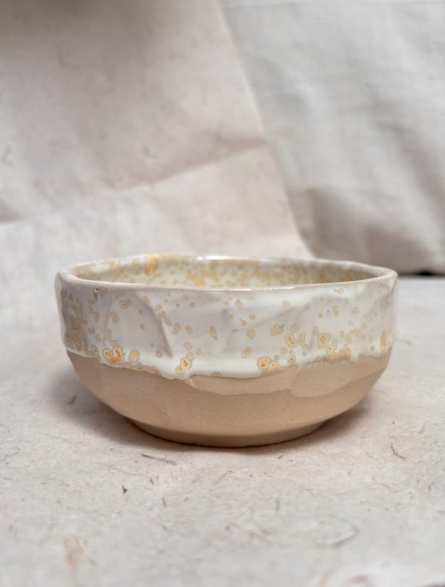 049 Ručne robená keramická raňajková miska | loft.7 | 330 ml