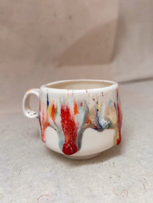 Porcelánový unikát Mont Blanc so stekavou glazúrou | 150 ml