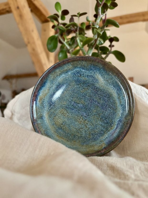 Ručne robený keramický tanierik "blue" | 13 cm