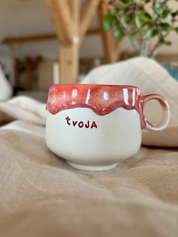 Ručne robená keramická šálka "tvoja" | 160 ml